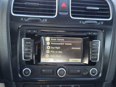 Used 2012 Volkswagen GTI 2-Door FWD image 17