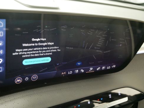 Used 2026 Buick Enclave Avenir w/ Super Cruise Package AWD/4WD image 31