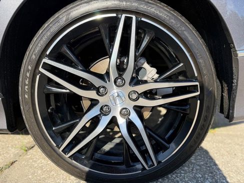 Used 2022 Honda Accord Touring image 10