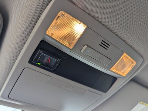 Used 2021 Toyota Tacoma SR image 19