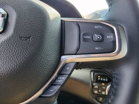 Used 2024 RAM 1500 Laramie AWD/4WD image 14