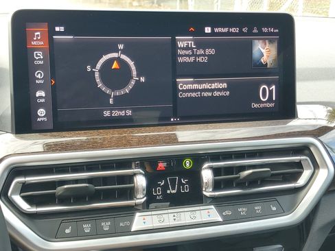 Used 2024 BMW X4 xDrive30i image 25