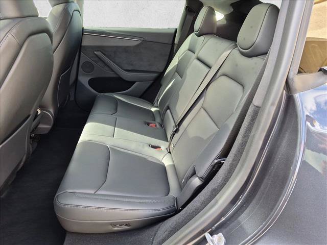 Used 2026 Tesla Model Y 2WD image 18