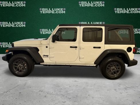 Used 2024 Jeep Wrangler Sport S image 7