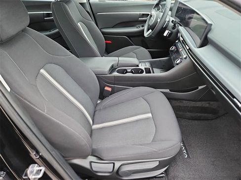 Used 2024 Hyundai Sonata SEL w/ Convenience Package image 11
