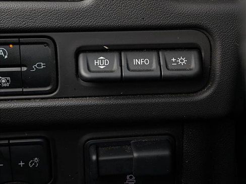 Used 2022 Chevrolet Tahoe High Country image 9