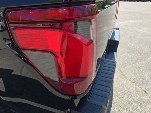 Used 2024 Ford F150 XLT w/ Equipment Group 302A MID image 35