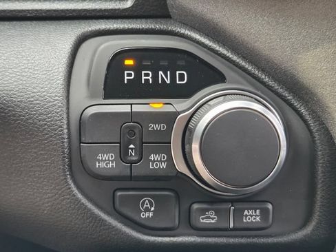 New 2026 RAM 1500 Warlock AWD/4WD image 18