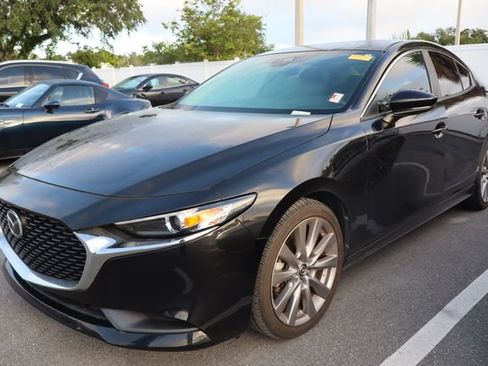 Used 2022 MAZDA MAZDA3 s FWD image 4