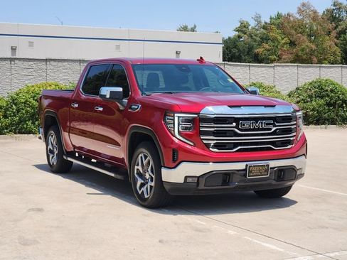 Used 2023 GMC Sierra 1500 SLT RWD image 3