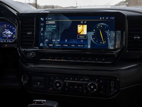 Used 2024 Chevrolet Silverado 1500 ZR2 w/ Technology Package image 17