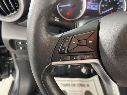 Used 2021 Nissan Kicks S image 22