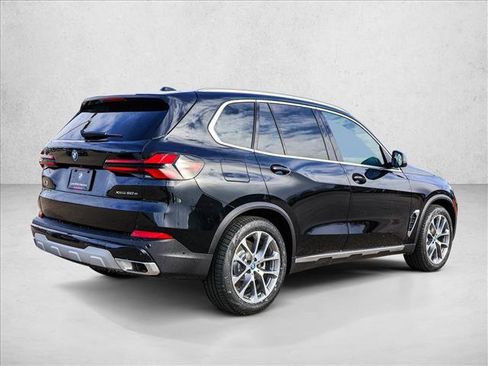 Certified 2025 BMW X5 xDrive50e w/ Parking Assistance Package image 5