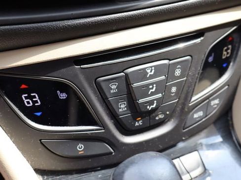 Used 2016 Buick Envision Premium AWD/4WD image 24