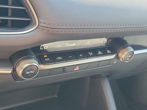 New 2026 MAZDA MAZDA3 s Sport FWD image 31