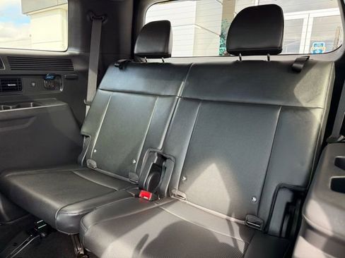 Used 2025 Hyundai Santa Fe Limited image 23