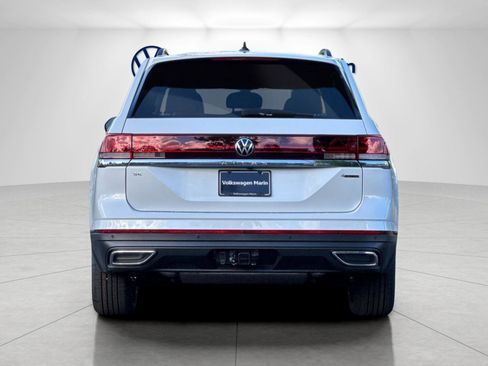 New 2026 Volkswagen Atlas SE image 4