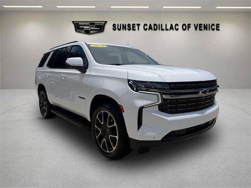 Used 2022 Chevrolet Tahoe RST w/ Luxury Package RWD image 1