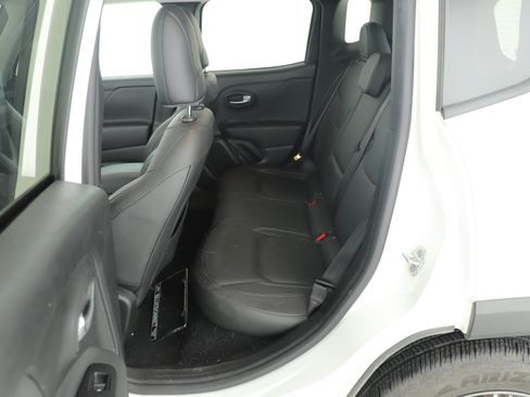 Certified 2020 Jeep Renegade Limited w/ Safety and Security Group image 21