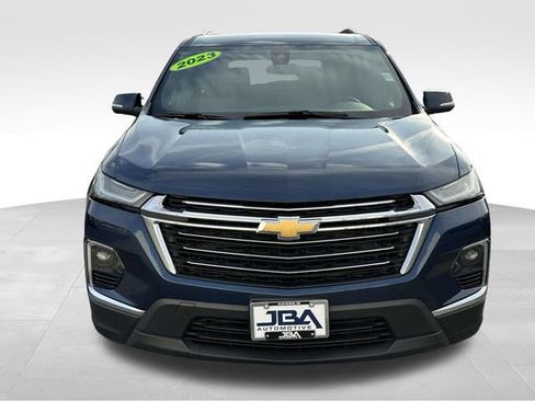 Used 2023 Chevrolet Traverse LT image 23