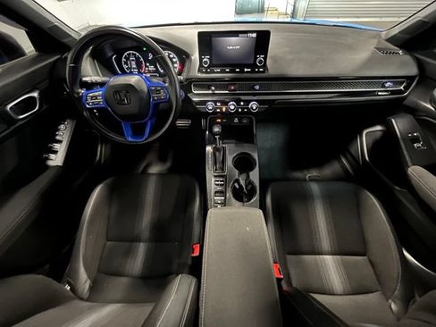 Used 2023 Honda Civic Sport image 17