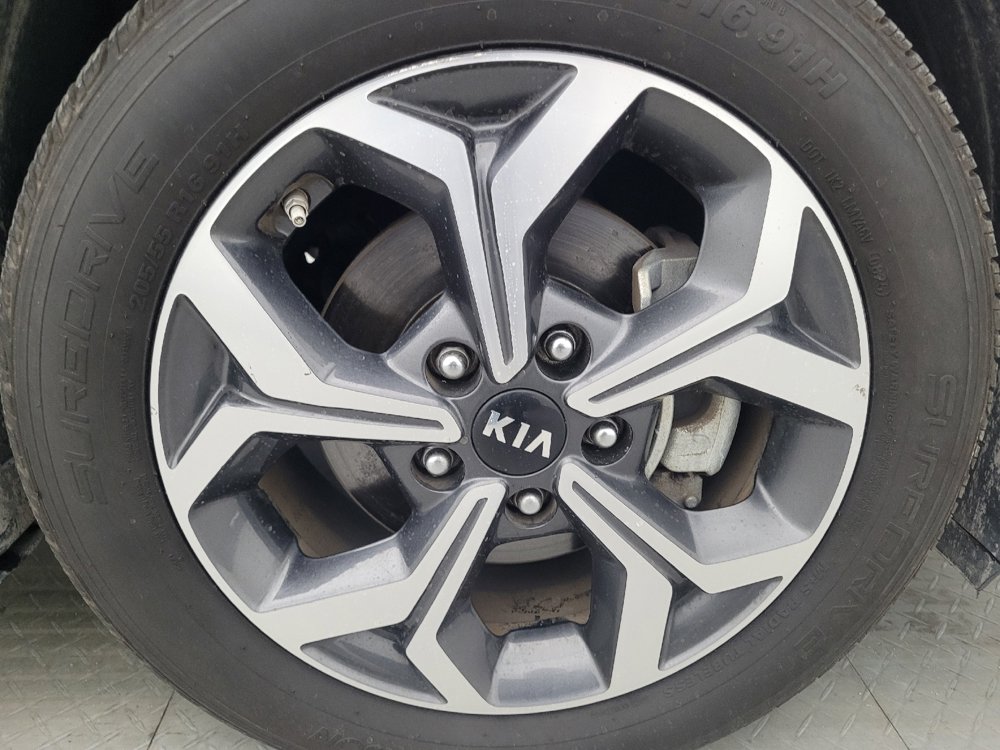 Used 2021 Kia Forte LXS FWD image 31