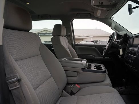 Used 2016 Chevrolet Silverado 2500 W/T image 27