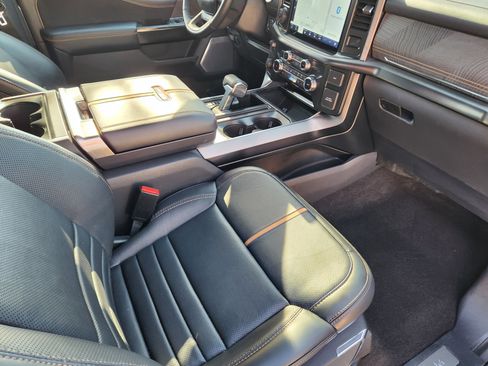 Used 2022 Ford F150 Platinum w/ Equipment Group 701A High image 17