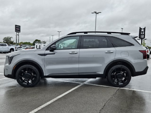 Used 2025 Kia Sorento SX AWD/4WD image 4