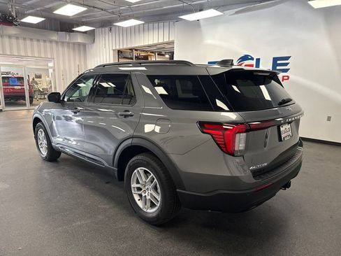 New 2026 Ford Explorer Active AWD/4WD image 7