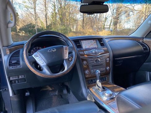 Used 2017 INFINITI QX80 4WD w/ Driver Assistance Package image 46