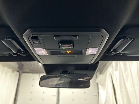 Used 2025 Toyota 4Runner SR5 image 40