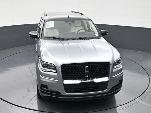 Used 2023 Lincoln Navigator Black Label AWD/4WD image 17