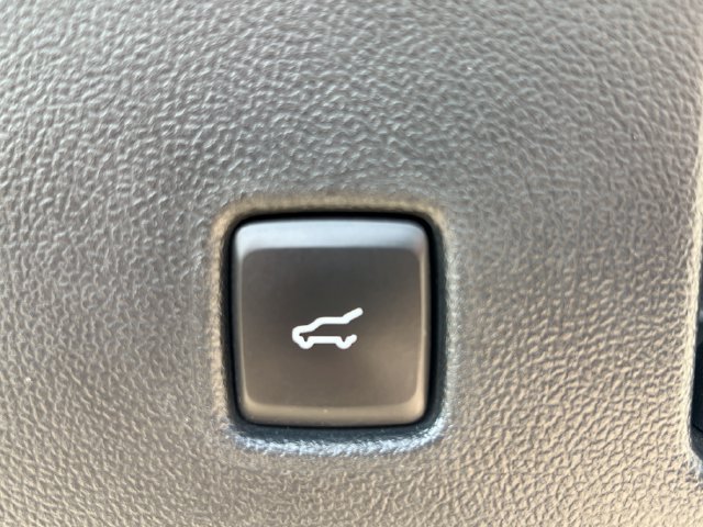 Used 2023 Ford Escape Active AWD/4WD image 9