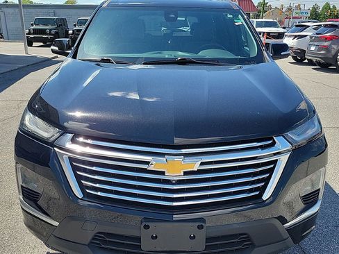 Used 2023 Chevrolet Traverse Premier AWD/4WD image 8