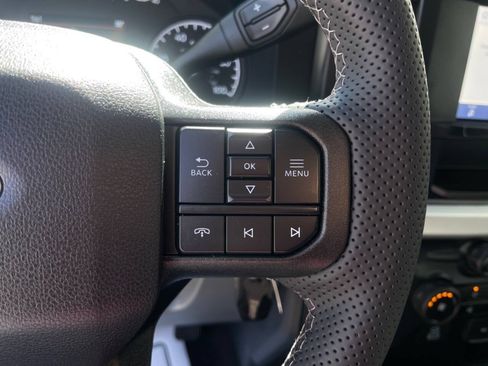 Used 2025 Ford F250 XLT w/ FX4 Off-Road Package AWD/4WD image 8
