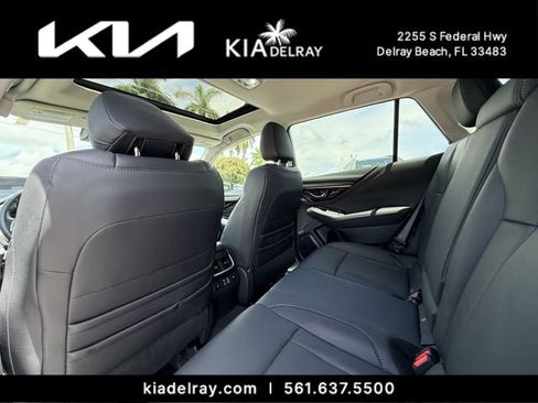 Used 2023 Subaru Outback Touring AWD/4WD image 15