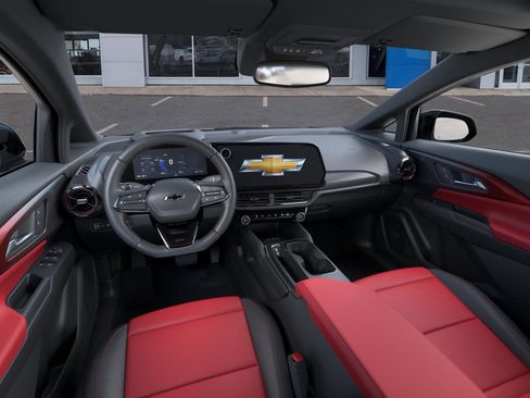 New 2025 Chevrolet Equinox EV RS image 25