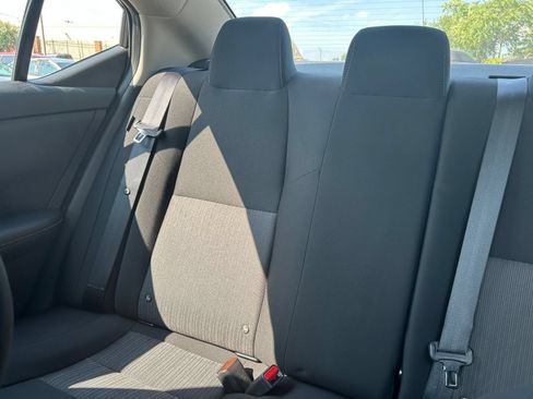 Used 2025 Nissan Sentra SV FWD image 29