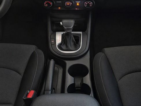 Used 2024 Kia Forte LXS FWD image 28