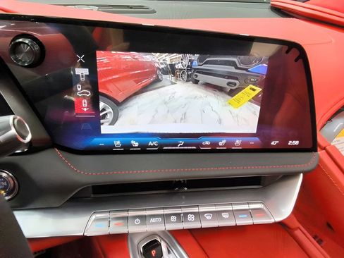 Used 2026 Chevrolet Corvette Stingray Premium Conv w/ Z51 Performance Package image 30