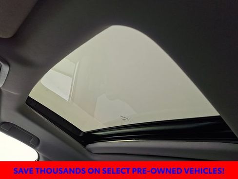 Used 2019 Honda Odyssey Elite image 17