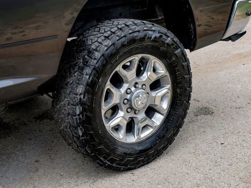 Used 2014 RAM 2500 Laramie w/ Convenience Group image 61