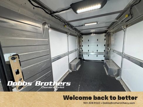 Used 2024 Chevrolet Brightdrop 600 w/ Commercial Equipment Package AWD/4WD image 34