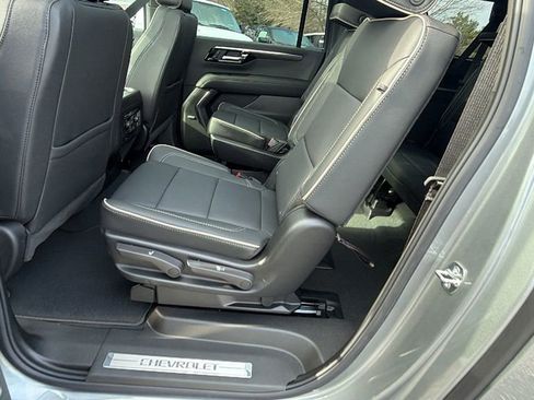 New 2026 Chevrolet Suburban Premier w/ Sun And Tow Package image 17