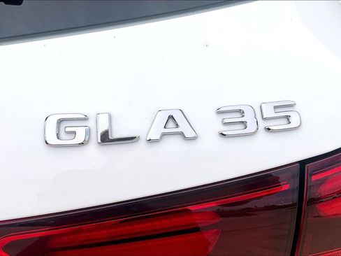 New 2025 Mercedes-Benz GLA 35 AMG 4MATIC image 15