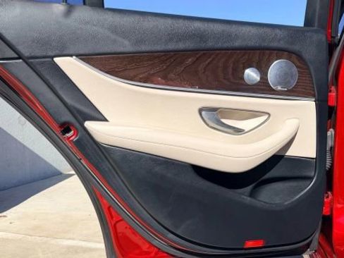 Used 2019 Mercedes-Benz E 300 E 300 w/ Parking Assistance Package image 16