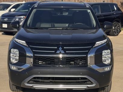 Used 2025 Mitsubishi Outlander SEL