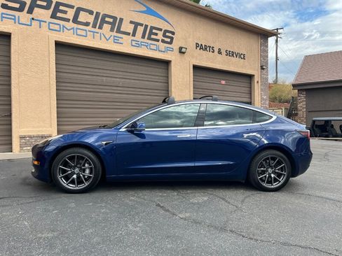 Used 2018 Tesla Model 3 Long Range AWD/4WD image 3