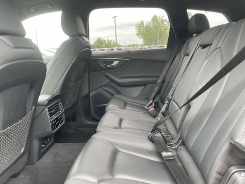 Used 2021 Audi Q7 3.0T Prestige AWD/4WD image 12
